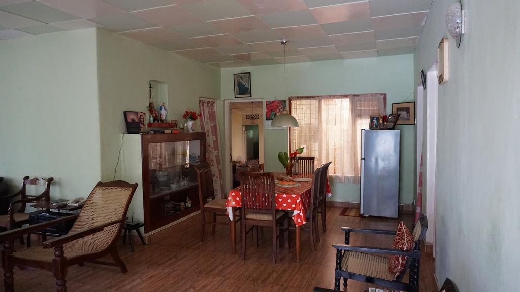 Appartamento Jayawimana Kandy Esterno foto