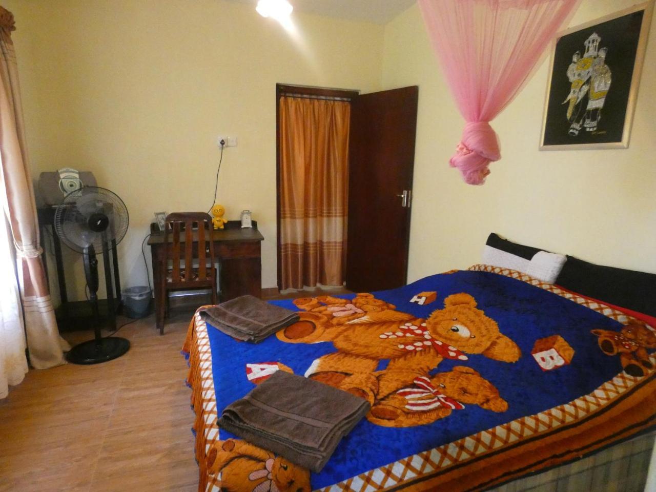 Appartamento Jayawimana Kandy Esterno foto